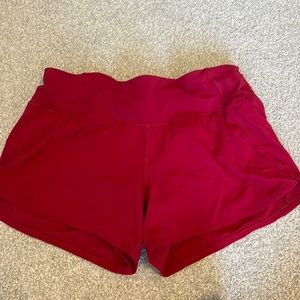 red lulu shorts